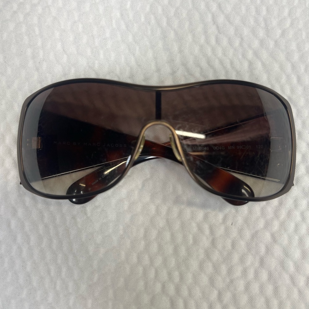 Marc Jacobs Black and Brown Sunglasses